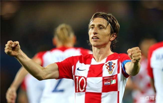 山西男篮84-97不敌宁波，要严厉批评的，不光是教练，还有球员