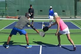 泰国足协发言人：疫情扩散至全球，国足40强赛可能取消或延迟