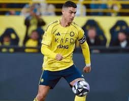 不愧是耐杀王塔图姆赛前进行热身 后仰跳投丝滑似无大碍